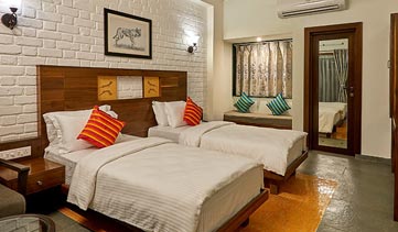 safari lodge in blackbuck